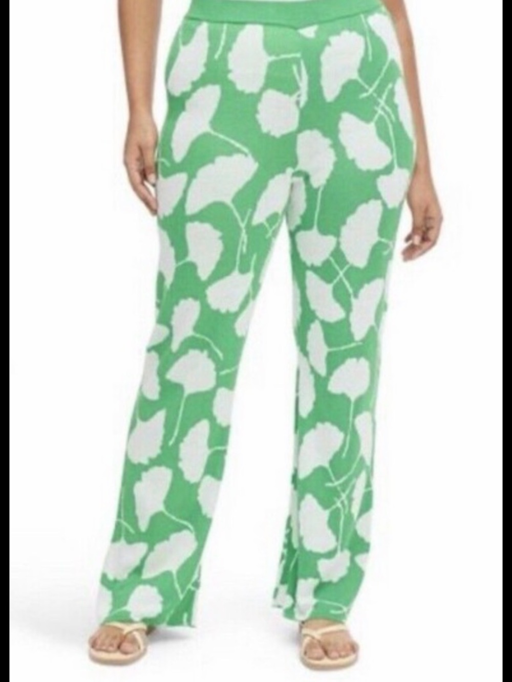 Green and White Floral Wide-Leg Knit Pants